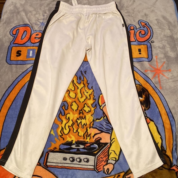 CSG Joggers! - Picture 2 of 3